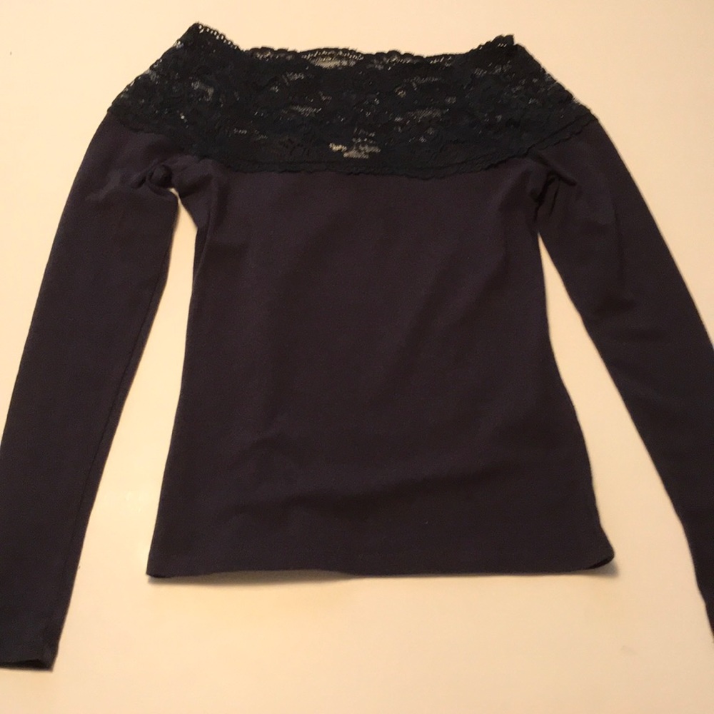 H&M black off shoulder shirt